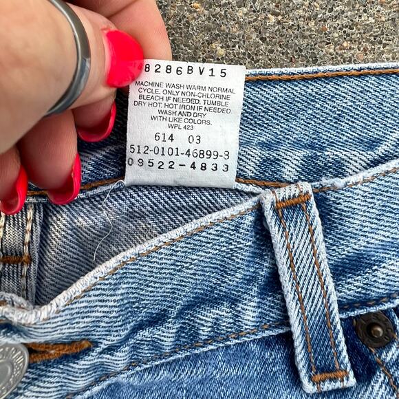 Vintage Y2K Levi’s 550 Relaxed Fit Tapered Leg Jeans 18 W M Ladies - Picture 7 of 7